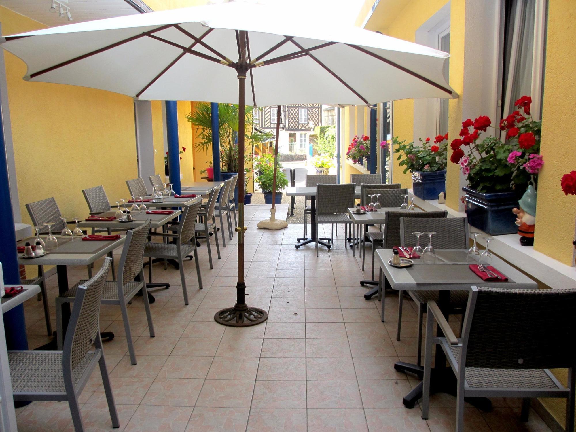 Hotel Le Plat D'Etain Brou ภายนอก รูปภาพ